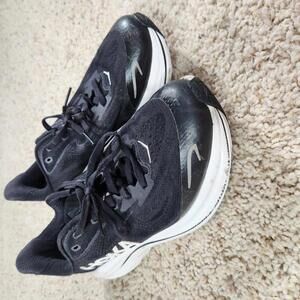 Hoka One One Mens' 6 White Road Running Shoes